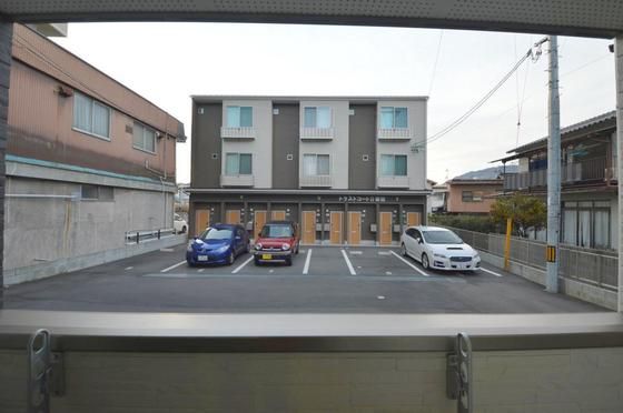 �y���]�z�@