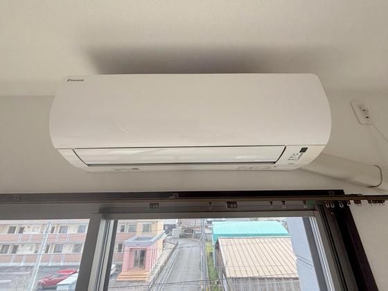 �y���̑��ݔ��z�@�G�A�R��1��t