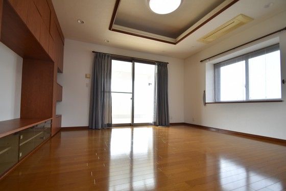 �y���̑������E�X�y�[�X�z�@