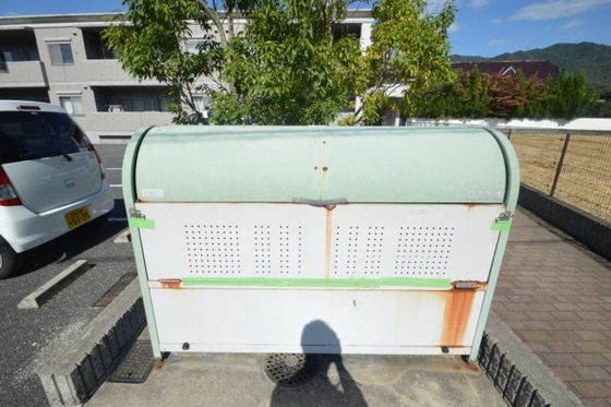 ��p�S�~�u��