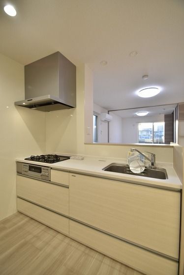 �y�L�b�`���z�@