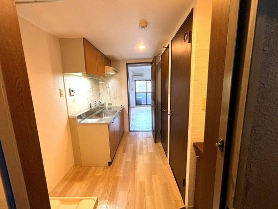 �y���̑������E�X�y�[�X�z�@