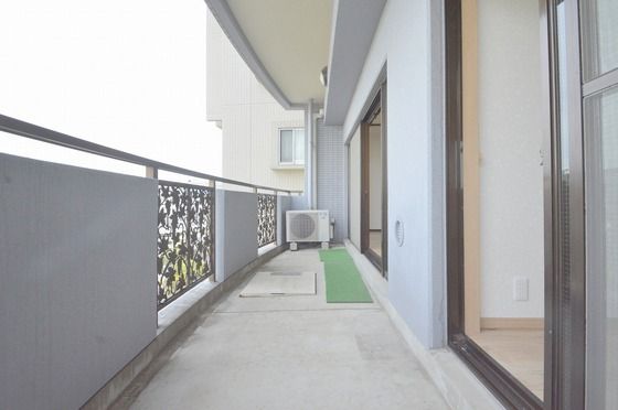 �y�o���R�j�[�z�@