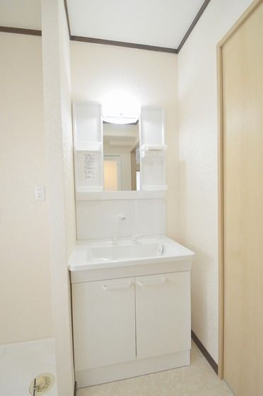 �y���ʏ��z�@