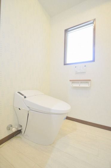 �y�g�C���z�@