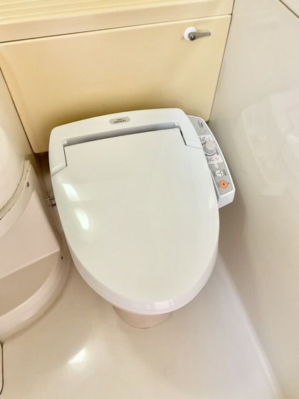 �y�g�C���z�@