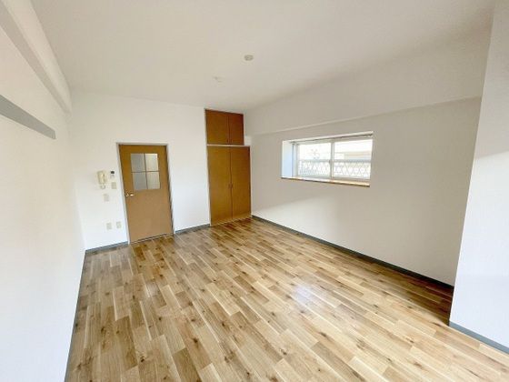 �y���̑������E�X�y�[�X�z�@