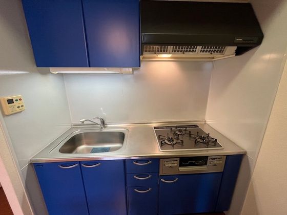 �y�L�b�`���z�@