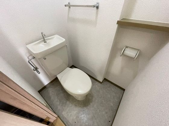 �y�g�C���z�@