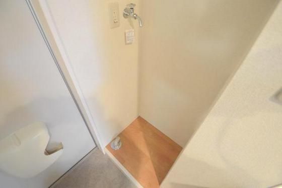 �y���̑��ݔ��z�@