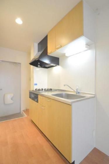 �y�L�b�`���z�@