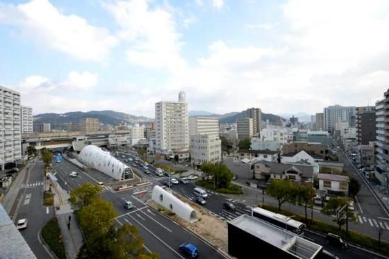 �y���]�z�@8�K����̒��]��JR�V�����w�k��1��(^��^)