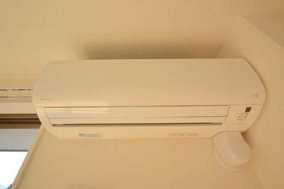 �y���̑��ݔ��z�@