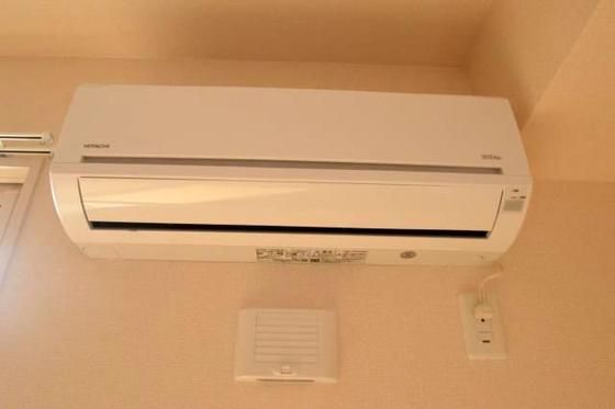 �y���̑��ݔ��z�@