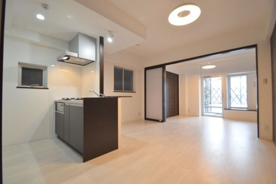 �y�����E���r���O�z�@�I�X�X��1LDK�V�z�}���V����(^o^)