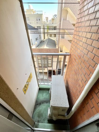 �y�o���R�j�[�z�@