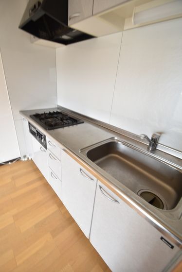 �y�L�b�`���z�@