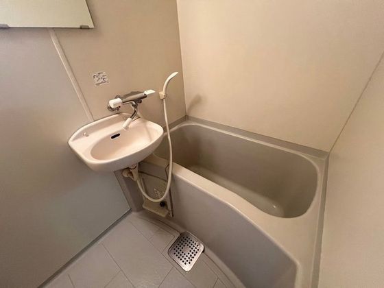 �y���ʏ��z�@