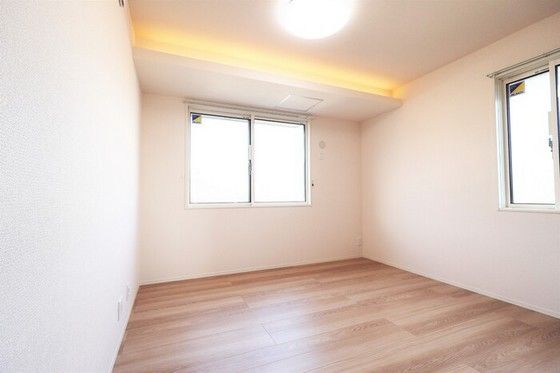 �y���̑������E�X�y�[�X�z�@