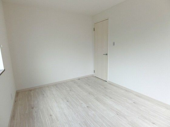 �y���̑������E�X�y�[�X�z�@