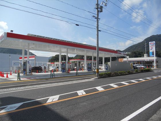 �y���Ӂz�@�R���r�j