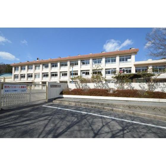 �y���Ӂz�@���w�Z