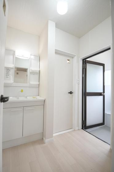 �y���ʏ��z�@