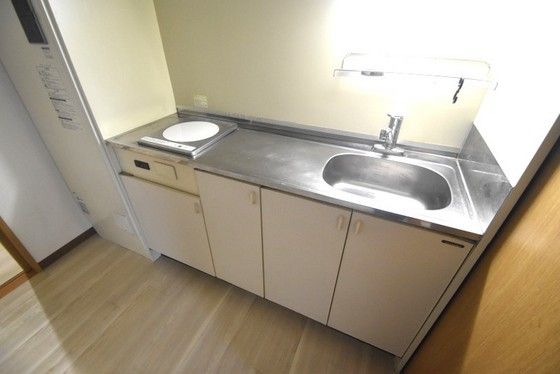 �y�L�b�`���z�@