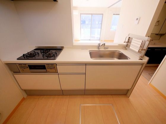 �y�L�b�`���z�@