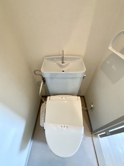 �y�g�C���z�@