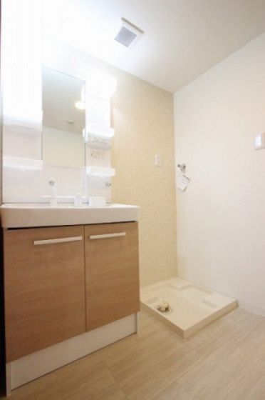 �y���ʏ��z�@