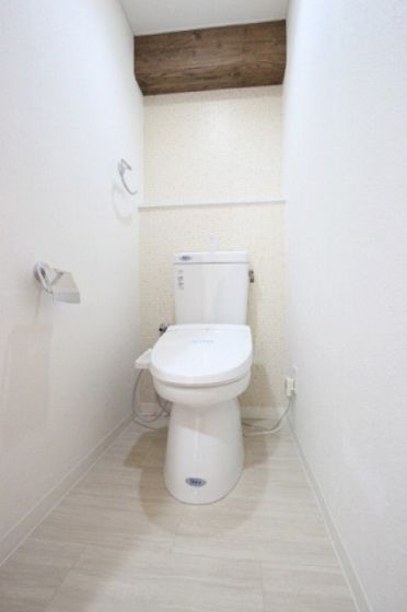 �y�g�C���z�@