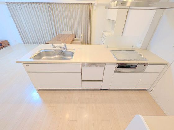 �y�L�b�`���z�@