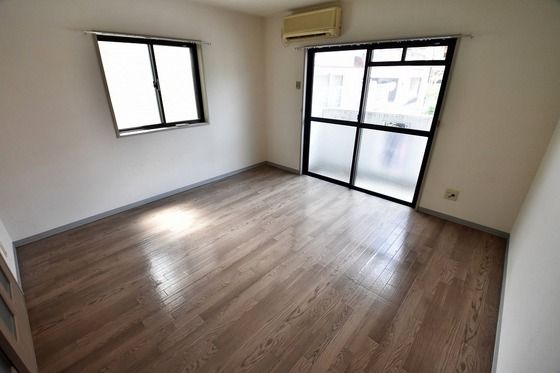 �y�����E���r���O�z�@�p�����ł�