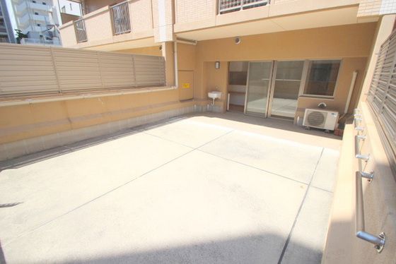 �y�o���R�j�[�z�@