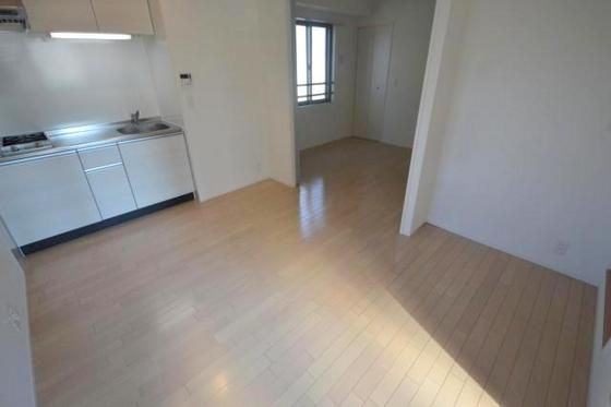 �y���̑������E�X�y�[�X�z�@