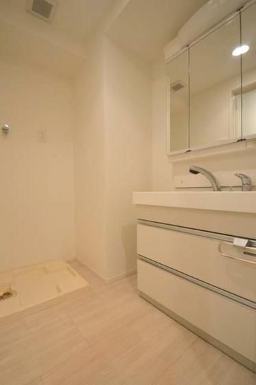 �y���ʏ��z�@