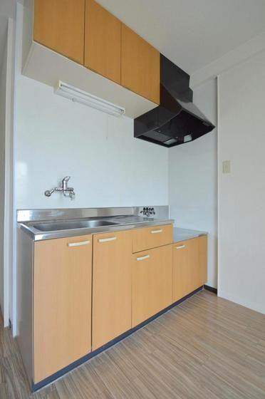 �y�L�b�`���z�@