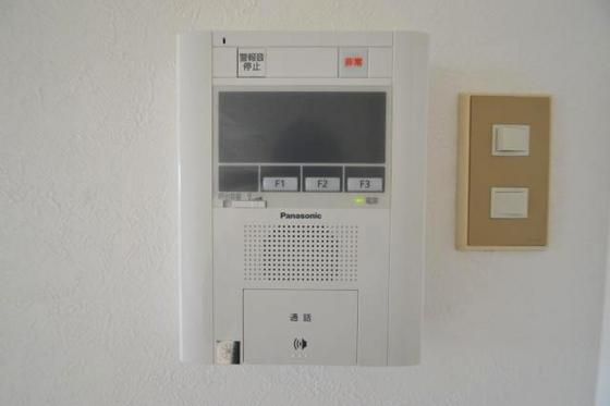 �y�Z�L�����e�B�z�@���j�^�[�t�H��