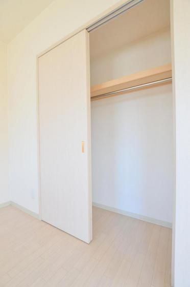 �y���[�z�@�N���[�[�b�g