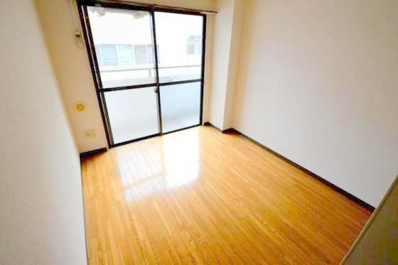 �y�����E���r���O�z�@7���̃L���C�ȃt���[�����O��Ԃł�(^^)