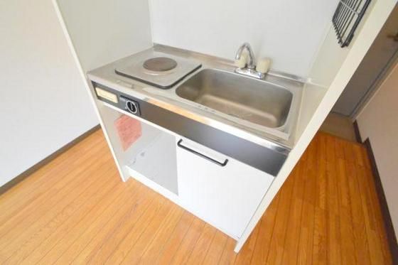 �y�L�b�`���z�@�L�b�`���ɂ�1���R����������t����