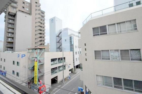 �y���]�z�@���]