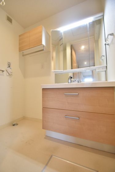 �y���ʏ��z�@