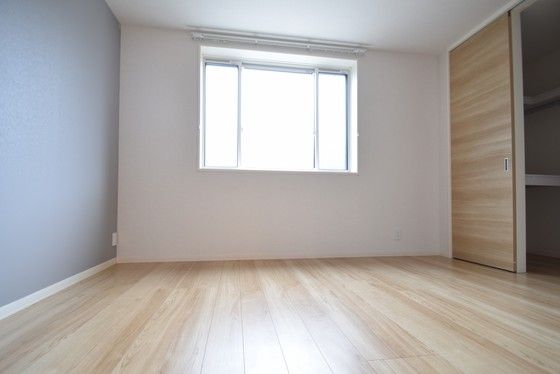 �y���̑������E�X�y�[�X�z�@