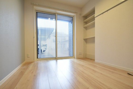 �y���̑������E�X�y�[�X�z�@