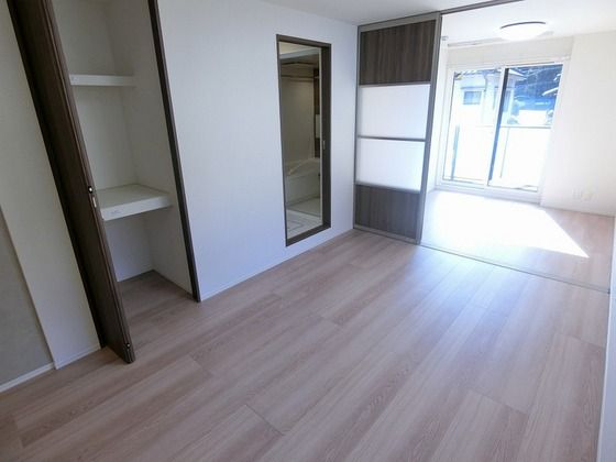 �y���̑������E�X�y�[�X�z�@