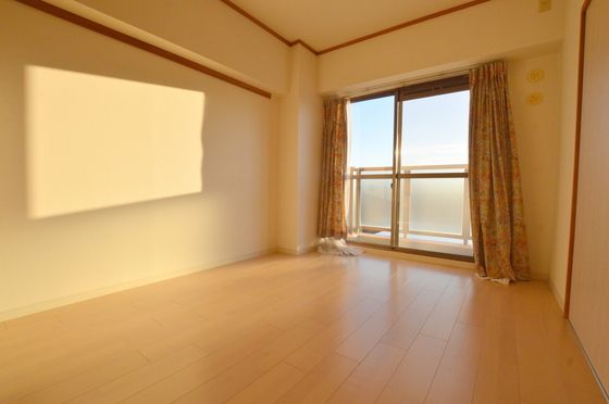 �y���̑������E�X�y�[�X�z�@