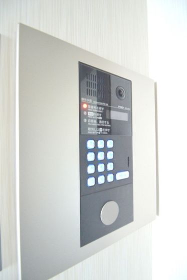 �I�[�g���b�N����