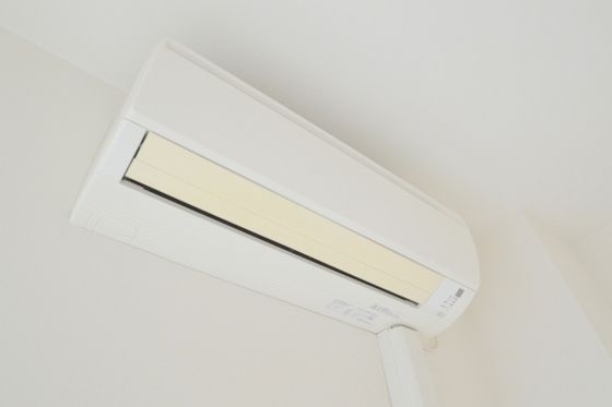 �y���̑��ݔ��z�@�G�A�R��